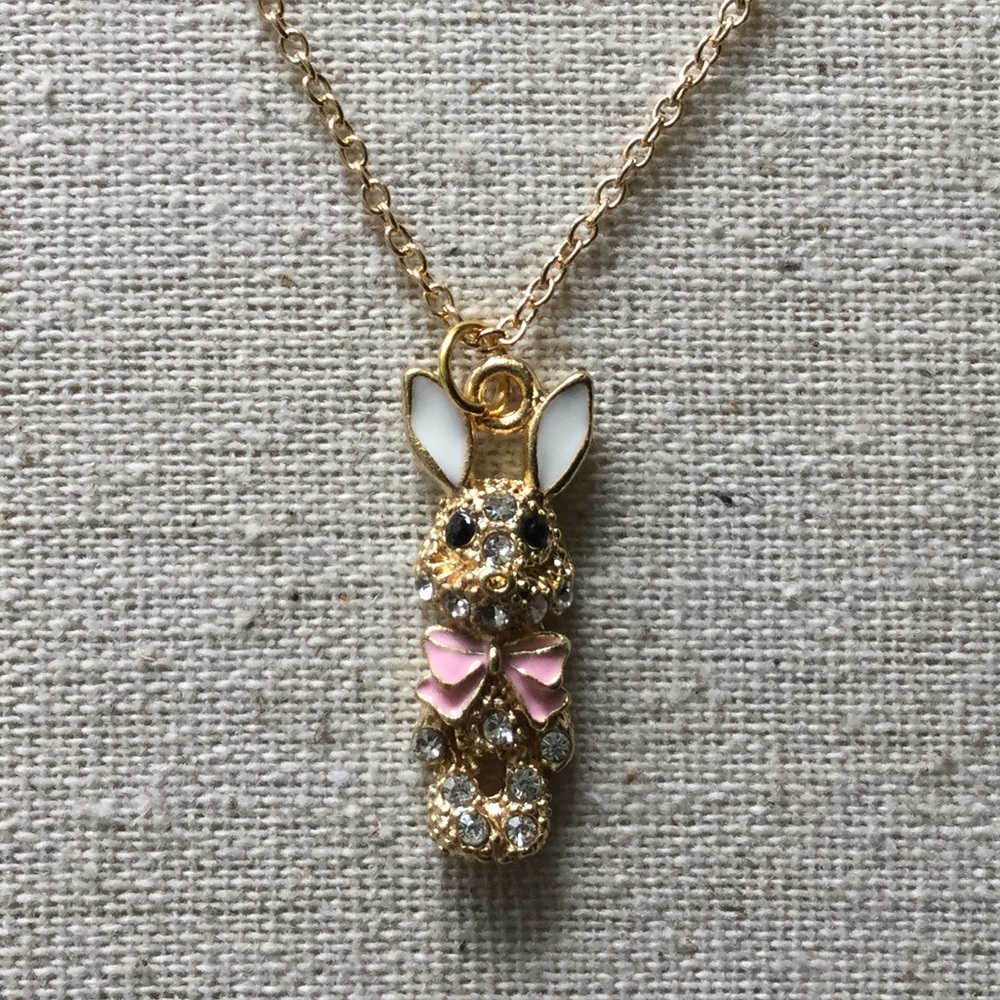 ❤️✨Host Pick✨❤️ Easter Bunny Necklace